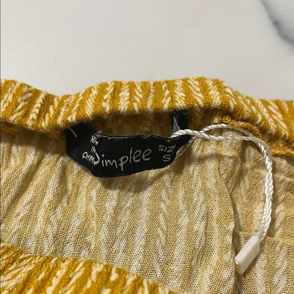 Yellow Striped romper - Picture 2 of 4